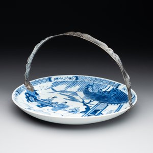 A Chinese blue and white 'Xi Xiang Ji' plate with silver mount, Yongzheng — 照片 2