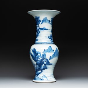 A Chinese blue and white 'yenyen' vase with figures in a landscape, 19/20th C. — photo 3