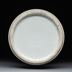 A Chinese blue and white 'yenyen' vase with figures in a landscape, 19/20th C. — photo 6