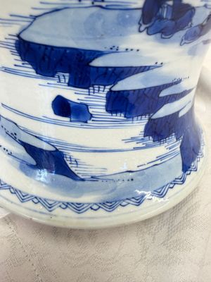 A Chinese blue and white 'Yenyen' vase with figures in a mountainous riverscape — 照片 18