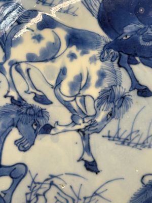 A Chinese blue and white 'Yu Ma Tu 浴馬圖' plate, Kangxi mark and of the period — photo 6