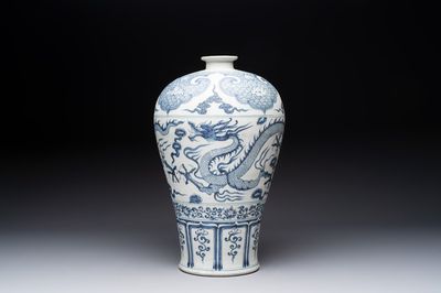 A Chinese blue and white Yuan-style 'dragon' 'meiping' vase, 20th C.