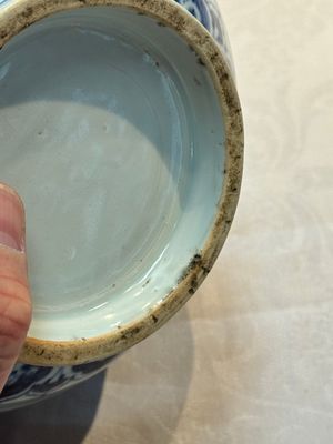 A Chinese blue and white 'yuhuchunping' vase with floral design, Ming — photo 18