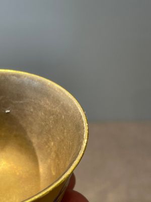A Chinese blue enamel on gilt ‘Shou’ cup, 19th C. — foto 7