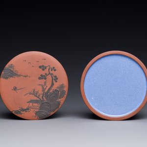A Chinese blue-enameled Yixing stoneware box and cover with a mountainous landscape, 18/19th C. — 照片 5