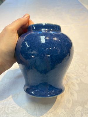 A Chinese blue-glazed jar and a flambé-glazed vase, 19/20th C. — foto 4