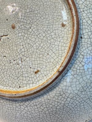 A Chinese blue-glazed shallow bowl and a ge-type dish — photo 12
