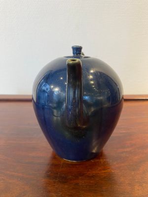 A Chinese blue-glazed teapot with a rat-shaped handle, Transitional period — photo 2