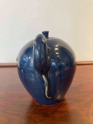 A Chinese blue-glazed teapot with a rat-shaped handle, Transitional period — photo 4