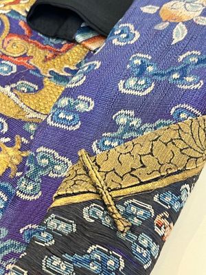 A Chinese blue-ground embroidered silk summer gauze 'Dragon' robe, 'Ji Fu' 吉服, 19th C. — photo 20