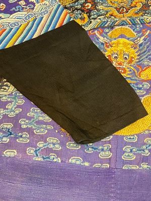 A Chinese blue-ground embroidered silk summer gauze 'Dragon' robe, 'Ji Fu' 吉服, 19th C. — photo 6