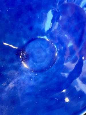 A Chinese blue monochrome bowl, Guangxu mark and of the period — 照片 3
