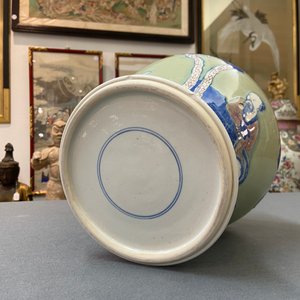 A Chinese blue, white and copper-red celadon-ground vase, Kangxi — 照片 10