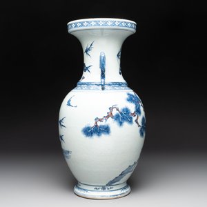 A Chinese blue, white and copper-red 'deer and pine tree' vase, Qianlong — photo 2