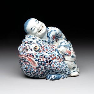 A Chinese blue, white and copper-red 'Liuhai on the three-legged toad' censer and cover, 19th C. — photo 1