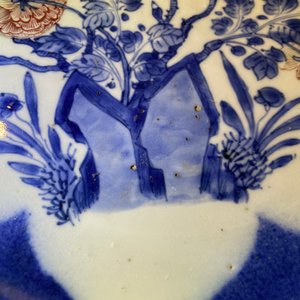 A Chinese blue, white and copper red powder blue-ground charger, Kangxi — photo 5