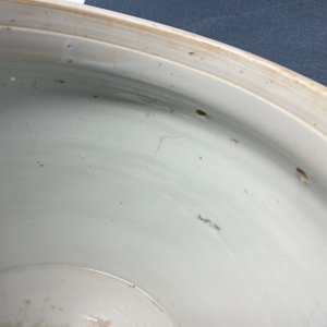 A Chinese blue, white and copper red 'prunus flowers' bowl, Kangxi — photo 13