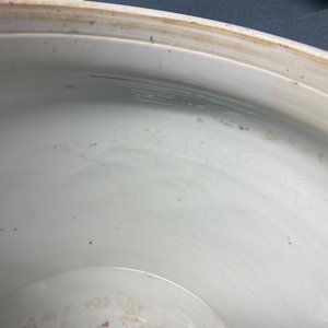 A Chinese blue, white and copper red 'prunus flowers' bowl, Kangxi — photo 14