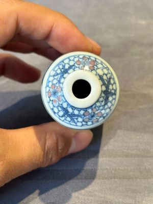 A Chinese blue, white and copper-red snuff bottle, Kangxi mark, 19th C. — 照片 6