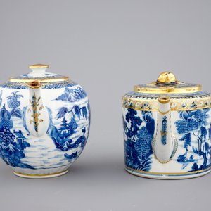 A Chinese blue, white and gilt part tea service with landscapes, Qianlong, 18th C. — photo 6