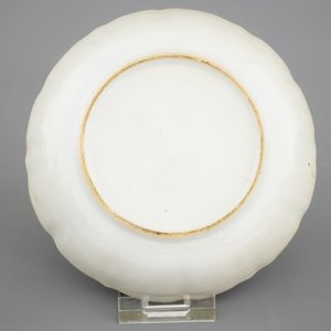 A Chinese blue, white and gilt part tea service with landscapes, Qianlong, 18th C. — photo 10