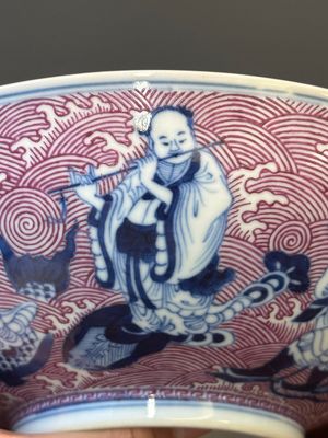 A Chinese blue, white and puce-enamelled 'Eight Immortals' bowl, Guangxu mark and of the period — 照片 12