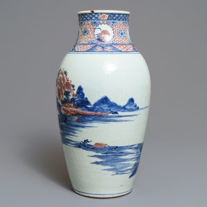 A Chinese blue, white and underglaze red landscape vase, 19th C. — 照片 4