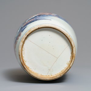 A Chinese blue, white and underglaze red landscape vase, 19th C. — 照片 7