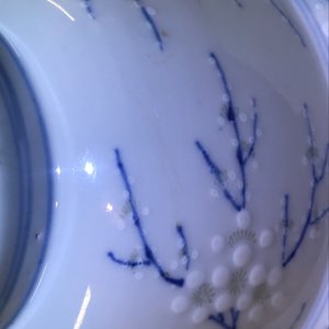 A Chinese blue, white and underglaze red prunus bowl, Chenghua mark, Kangxi — 照片 13