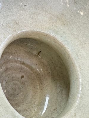 A Chinese bluish green-glazed spittoon, 'Zha Dou 渣斗', Five Dynasties — photo 11