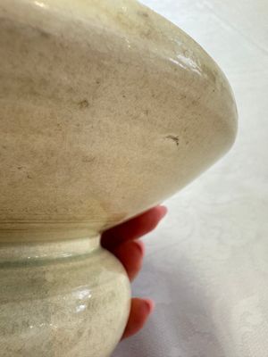 A Chinese bluish green-glazed spittoon, 'Zha Dou 渣斗', Five Dynasties — photo 5