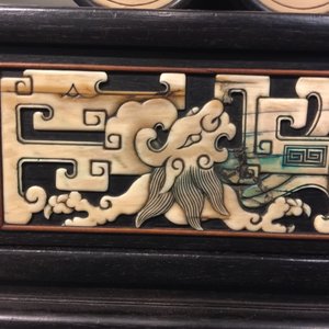 A Chinese bone and mother of pearl inlaid wood box with multiple compartments, 19th C. — photo 22