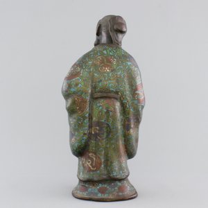 A Chinese bronze and cloisonne figure of an immortal, 18/19th C. — photo 3