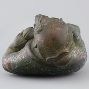 A Chinese bronze and cloisonne figure of an immortal, 18/19th C. — photo 6
