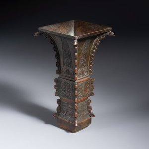 A Chinese bronze archaistic fang zun on a later wooden stand — photo 19