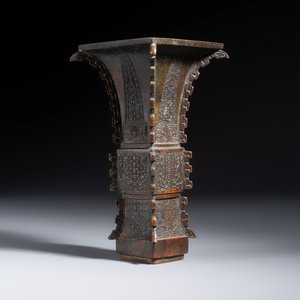 A Chinese bronze archaistic fang zun on a later wooden stand — photo 9