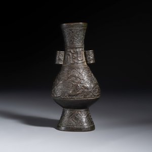 A Chinese bronze arrow vase, 'Touhu 投壺' — photo 3