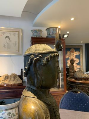 A Chinese bronze Bodhisattva on a lotus throne, Ming — photo 14