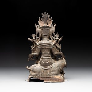 A Chinese bronze Bodhisattva seated on an elephant, Ming — photo 4