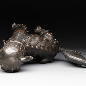 A Chinese bronze Buddhist lion-form incense burner, 17/18th C. — foto 6
