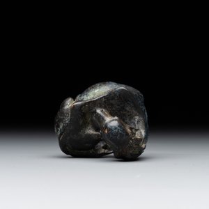 A Chinese bronze camel-form paperweight and a peach-shaped covered censer, 19th C. — foto 13