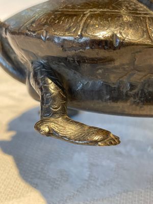 A Chinese bronze candle or incense holder in the shape of a crane standing on a turtle and a Tibetan vajra, Ming/Qing — photo 13
