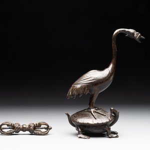 A Chinese bronze candle or incense holder in the shape of a crane standing on a turtle and a Tibetan vajra, Ming/Qing — photo 4
