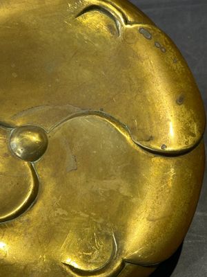 A Chinese bronze censer on stand, Wu Chen Mi Sheng Tang Zhi 戊辰米生堂制 mark, 19th C. — foto 16