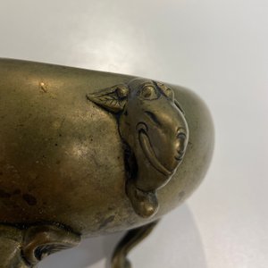 A Chinese bronze censer with elephant head handles and feet, Qianlong mark and of the period — photo 15
