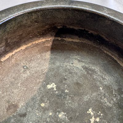A Chinese bronze censer with lion-head handles — foto 9