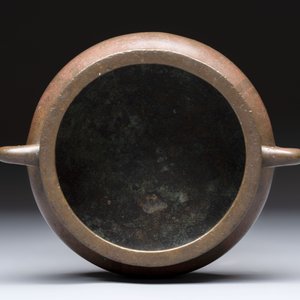 A Chinese bronze censer, Xuande mark, 19th C. — 照片 6