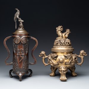 A Chinese bronze covered censer, a seal and a Japanese bronze covered censer, Xuande mark, 20th C. — 照片 4