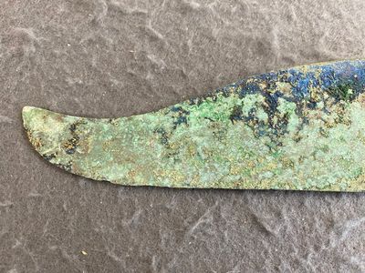A Chinese bronze dagger with serpent heads, Warring States Period — 照片 7