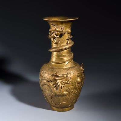 A Chinese bronze ' Drangons' vase, Xuande mark, 20th C.